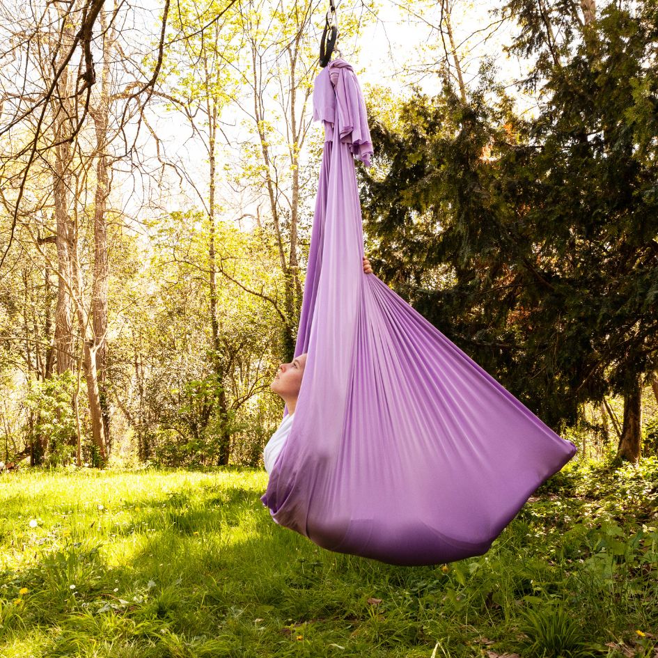 Kit hybride yoga aérien et danse aérienne lilas en provence - OYA YOGA